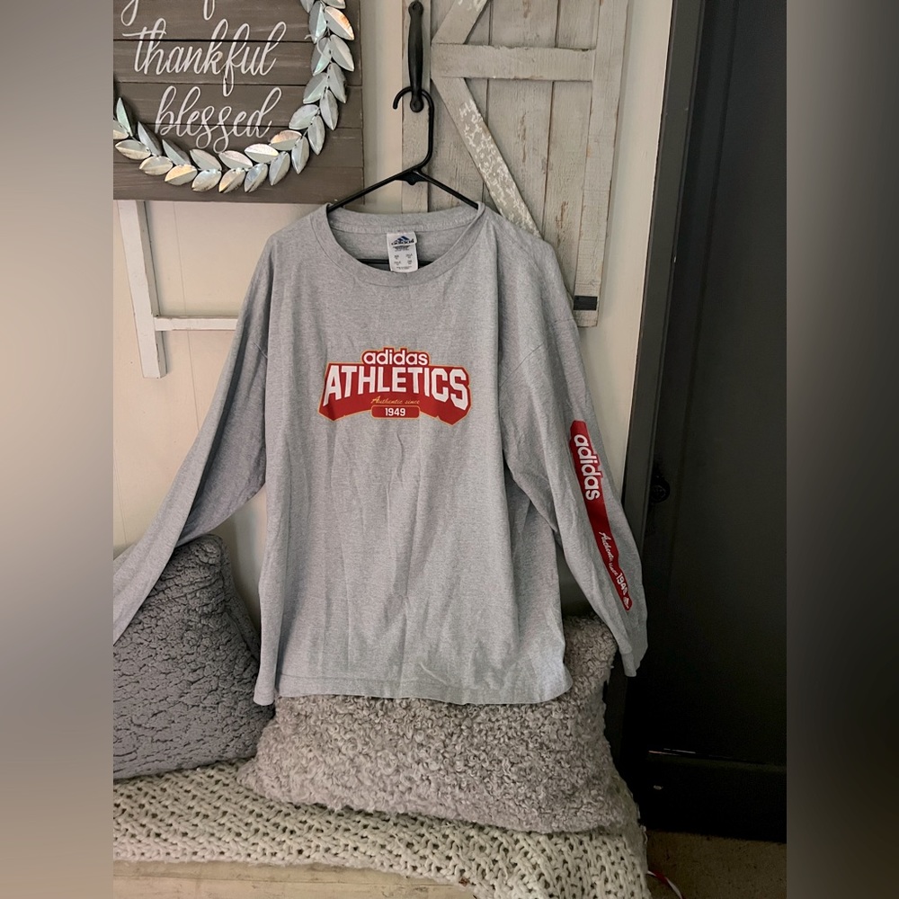 Vintage adidas long sleeve shirt